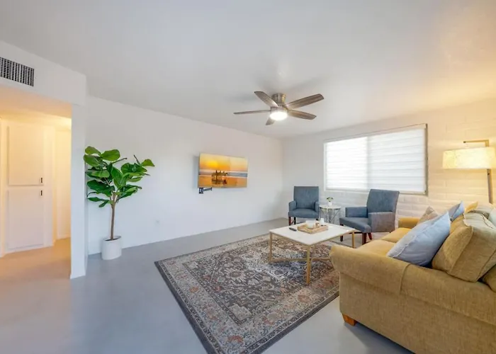 Apartment Cozy And Bright, 2 Bedroom 1 Ba, Central, Spotless Tucson